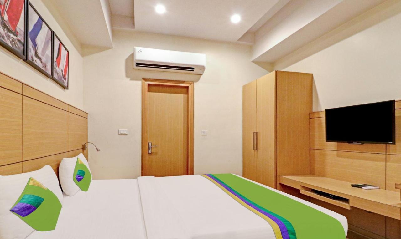 Treebo Galaxy Rooms Нью-Делі Екстер'єр фото