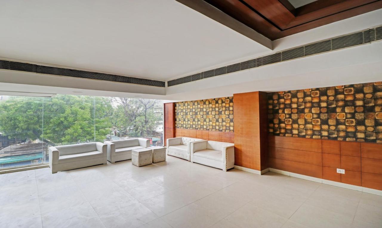 Treebo Galaxy Rooms Нью-Делі Екстер'єр фото