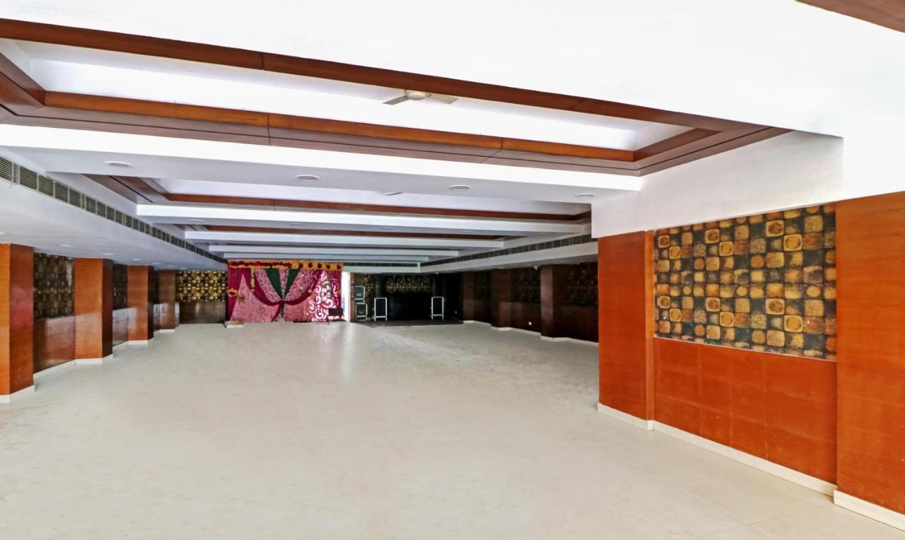 Treebo Galaxy Rooms Нью-Делі Екстер'єр фото