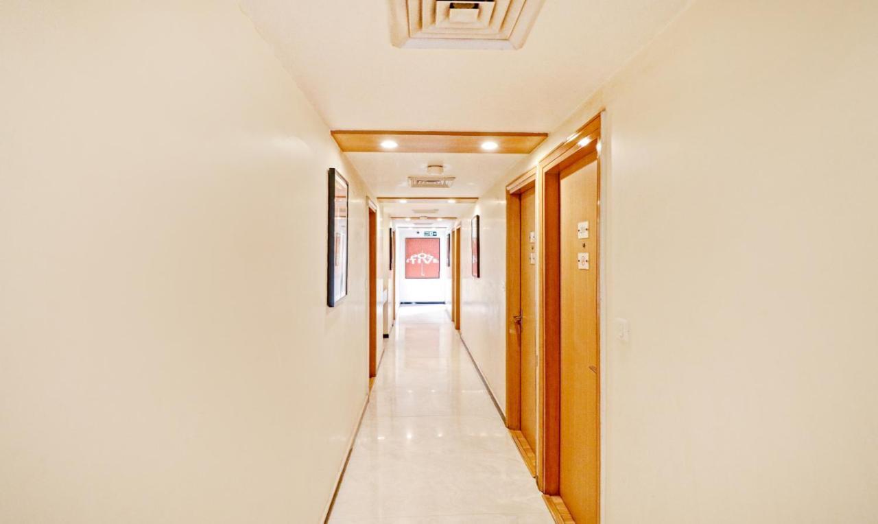Treebo Galaxy Rooms Нью-Делі Екстер'єр фото