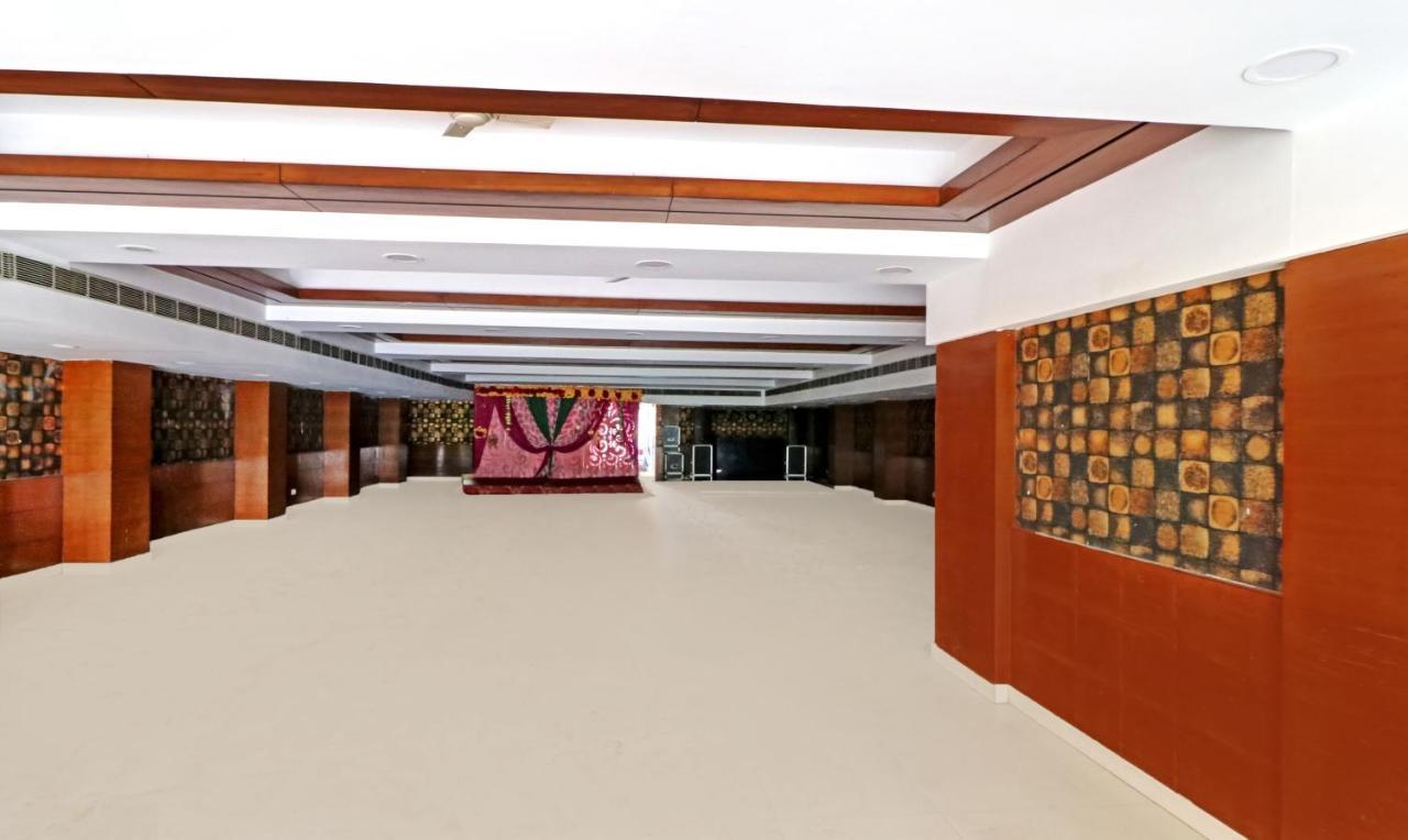 Treebo Galaxy Rooms Нью-Делі Екстер'єр фото